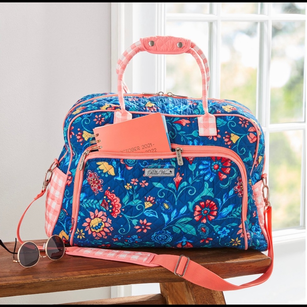 The Pioneer Woman Mazie Weekender Bag
